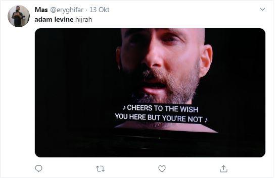 10 Cuitan lucu gaya baru Adam Levine, dibilang mirip Baldur