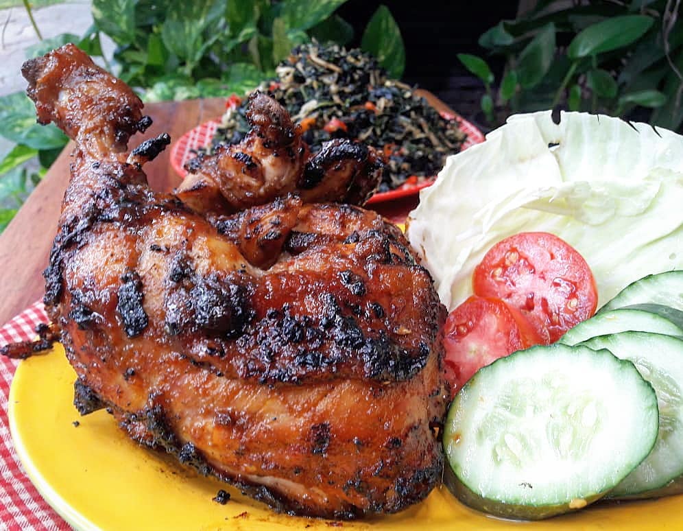 14 Resep cara membuat ayam bakar Instagram/@1001resepandalan @siska_dewi_lestari
