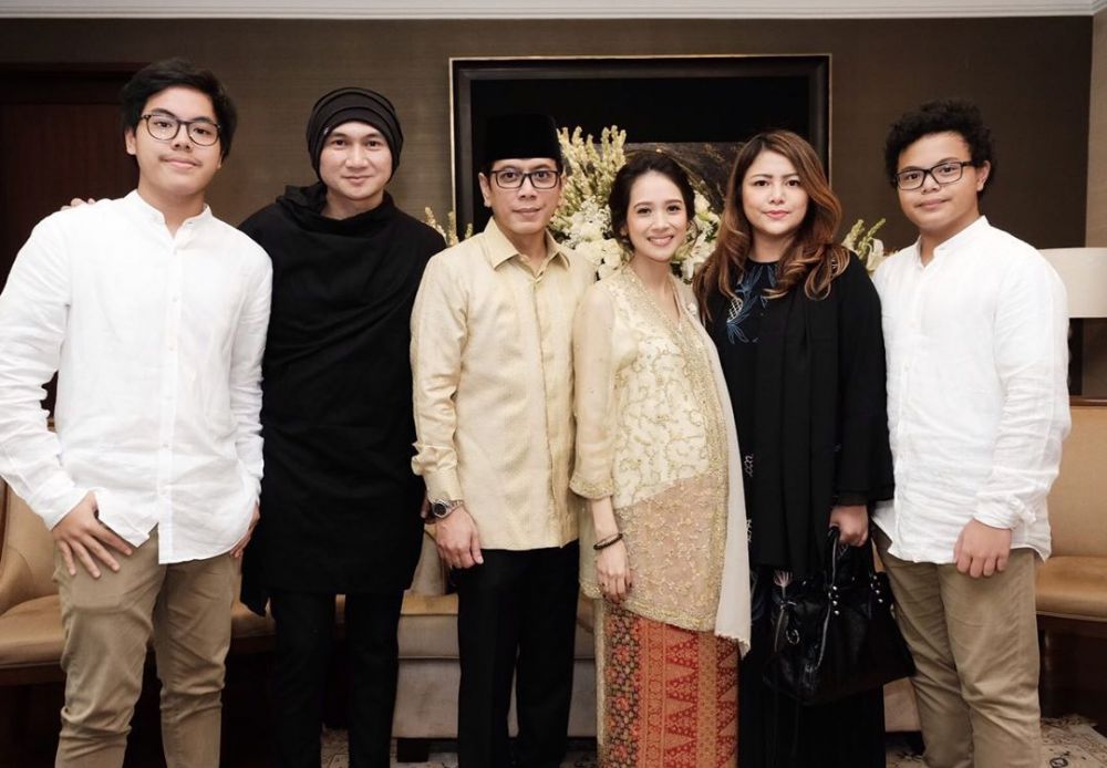 7 Potret Gista Putri hamil anak pertama, makin memesona