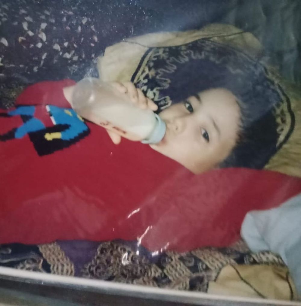 10 Potret lawas Donny Michael, pernah syuting sama Ari Wibowo 