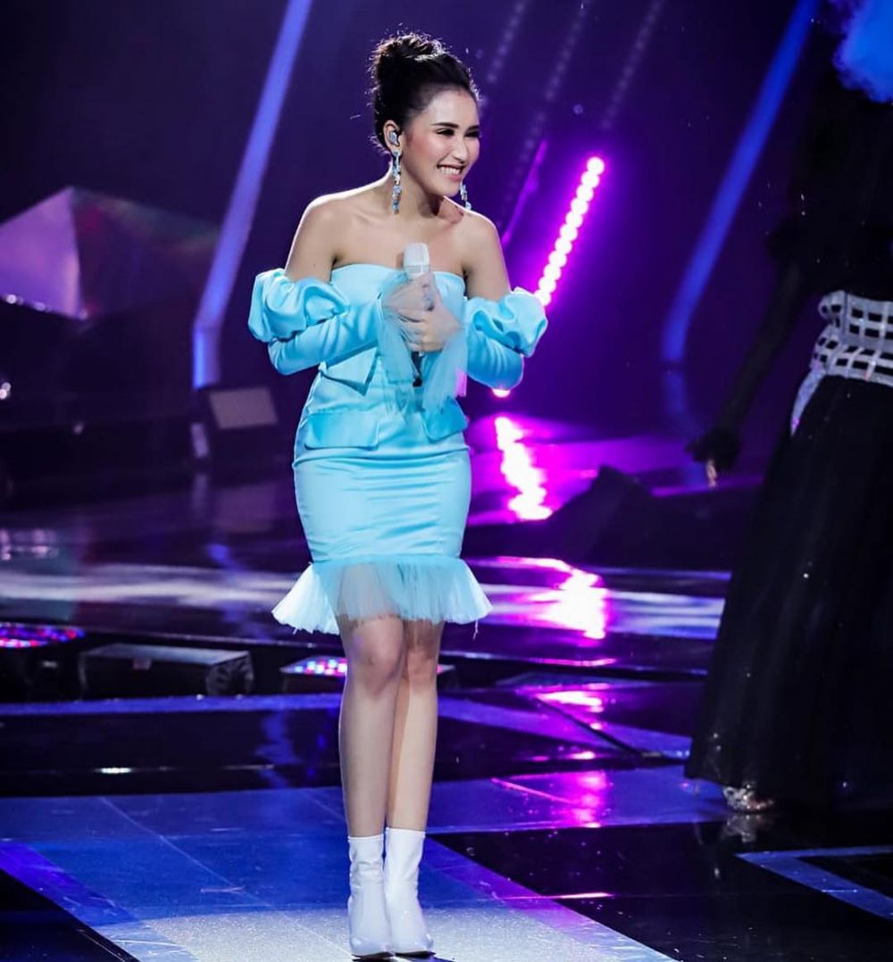 10 Gaya Ayu Ting Ting pakai mini dress, jadi sorotan