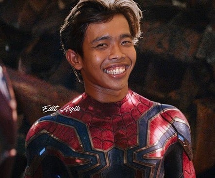 8 Foto editan jika seleb jadi superhero ini bikin ngakak