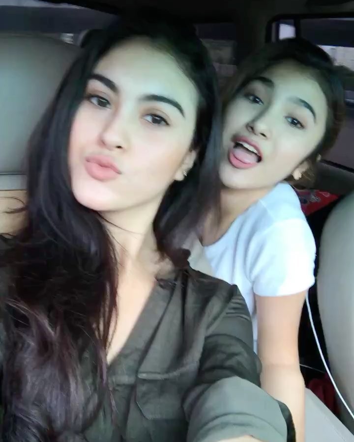10 Potret kompak Marcella dan Maureen Daryanani, sibling goals