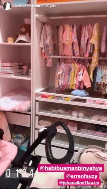 7 Potret kamar anak Kartika Putri yang baru lahir, serba pink