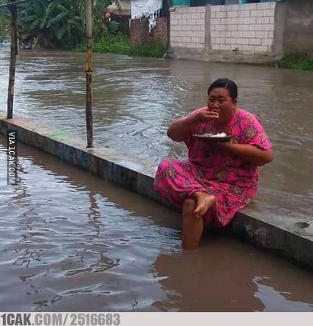10 Ulah emak-emak di rumah ini bikin tepuk jidat