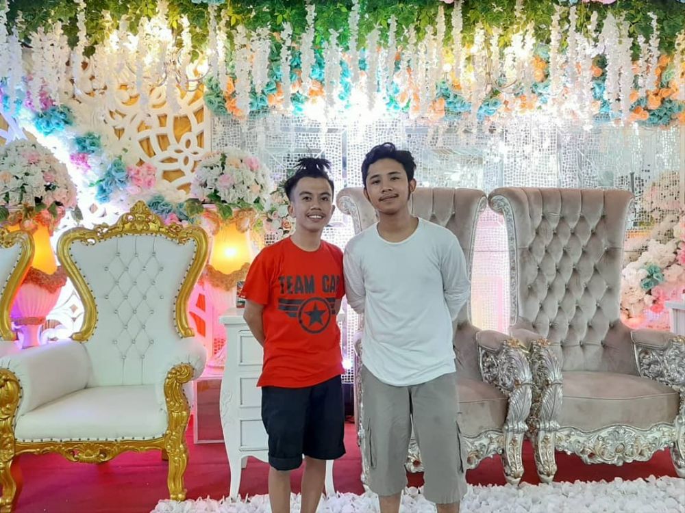 Gelar resepsi kedua, intip pelaminan megah Ega & Rafly D'Academy