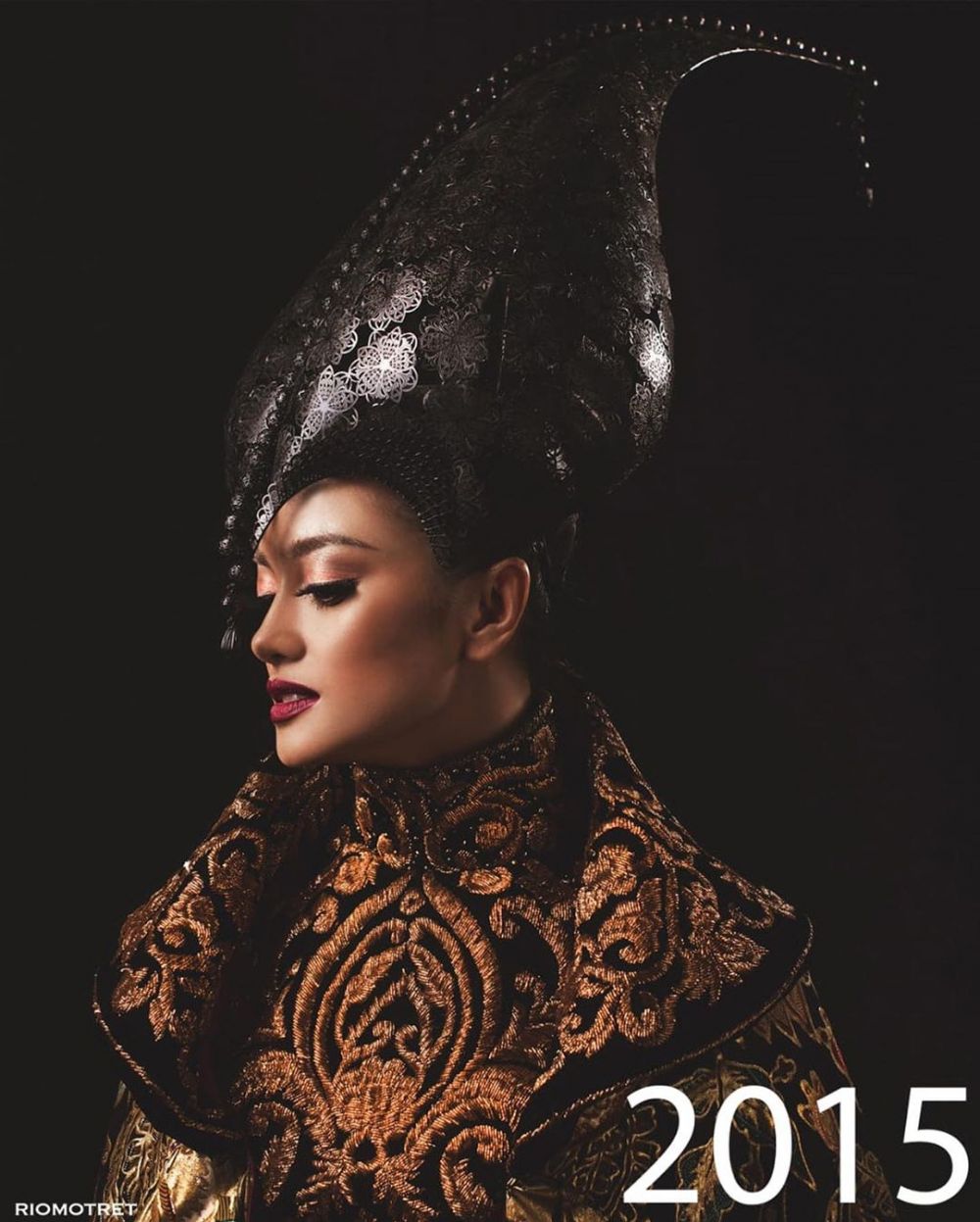 Transformasi 12 tahun Ririn Ekawati jadi model Rio Motret