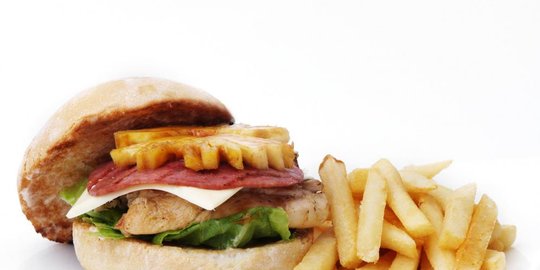 Kisah inspiratif penjual burger, putus sekolah kini jadi miliuner
