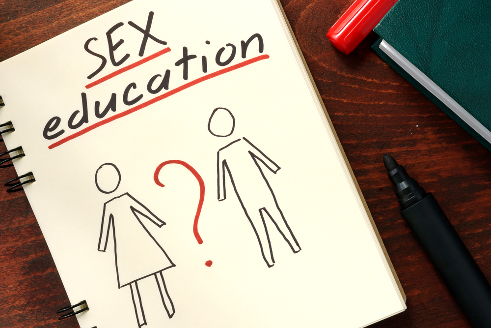 5 Pertanyaan soal seks ini bikin penasaran tapi malu diungkapkan
