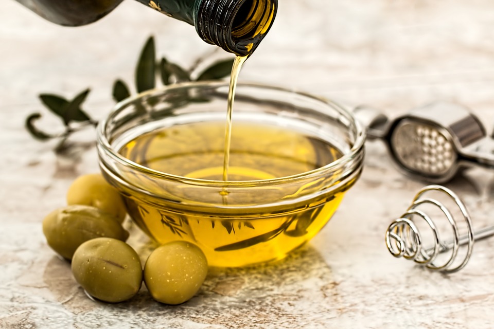 13 Manfaat minyak zaitun untuk pria dan cara menggunakannya