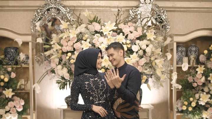 10 Cerita di balik perjalanan cinta Citra Kirana & Rezky Aditya