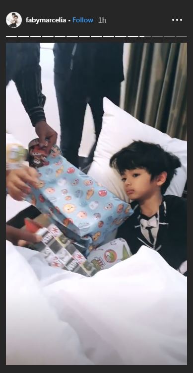 Faby Marcelia lahirkan anak ke-2, paras bayi bikin penasaran