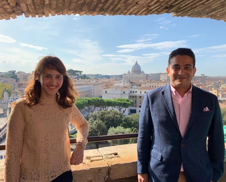 9 Momen bulan madu Tsamara Amany & suami, gayanya curi perhatian