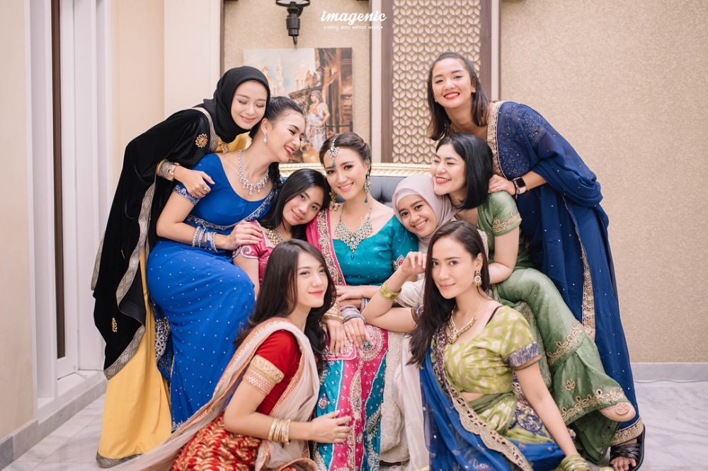 10 Potret Kedekatan Citra Kirana & Anissa Aziza, akrab banget