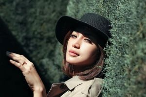 Temani calon mertua kondangan, Jessica Iskandar tuai pujian