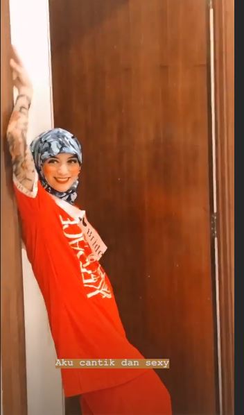 9 Momen seru bridal shower Citra Kirana, diarak jalan-jalan