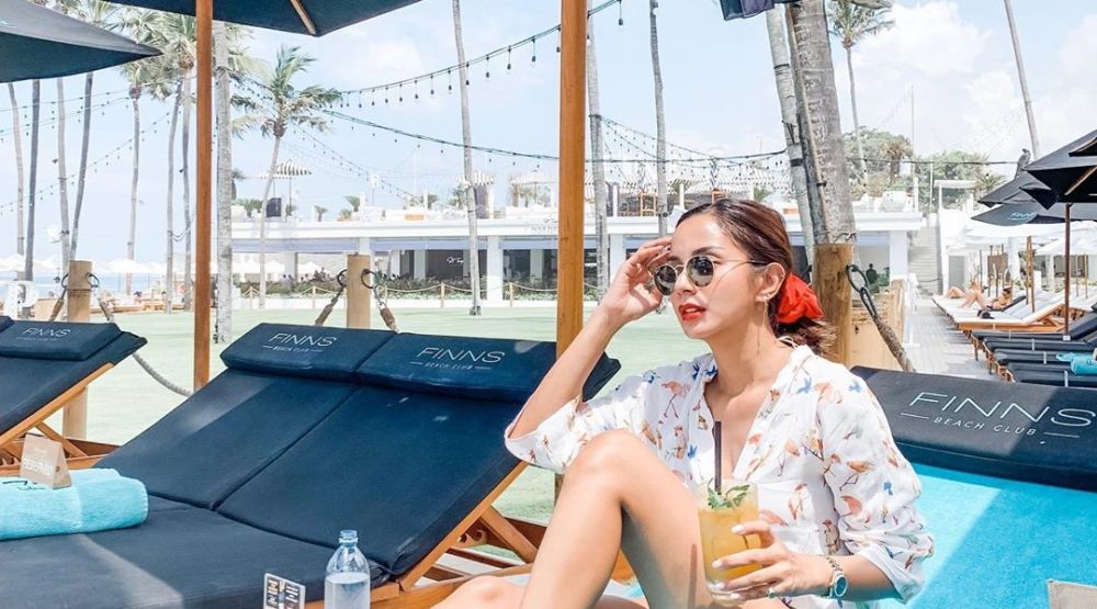 Dikritik karena unggah foto seksi, ini reaksi Kirana Larasati