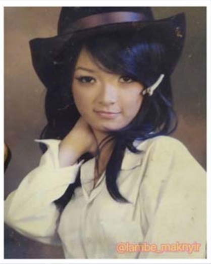 7 Potret lawas Zaskia Gotik, perubahannya bikin pangling