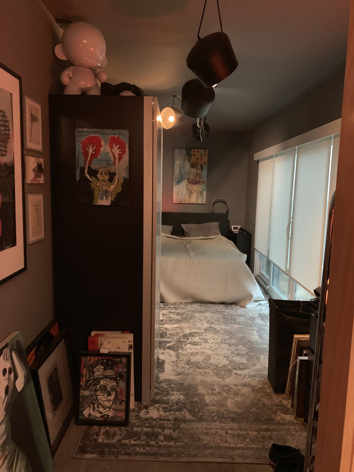 10 Potret isi rumah yang dibangun dari 11 kontainer, artsy abis