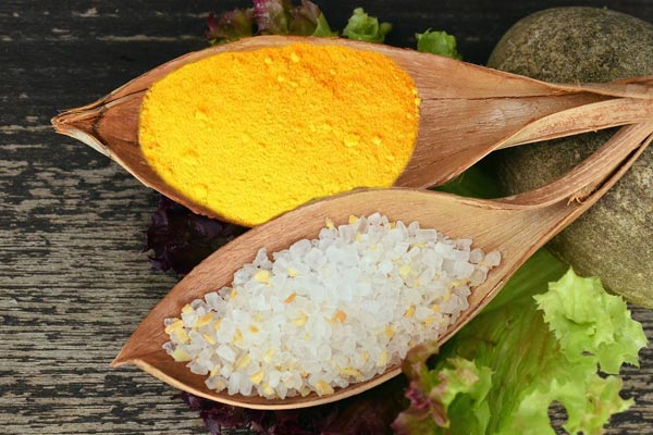 9 Cara menghilangkan bulu kaki secara alami tanpa rasa sakit