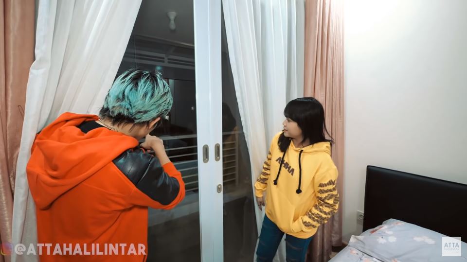 9 Potret rumah Brisia Jodie, minimalis bernuansa putih