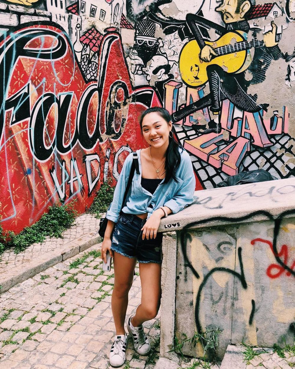 10 Potret Jane Li, putri Jet Li cantiknya bikin terpesona