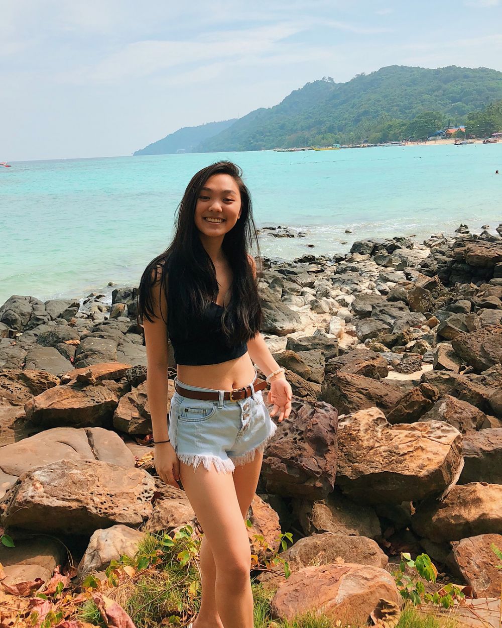 10 Potret Jane Li, putri Jet Li cantiknya bikin terpesona