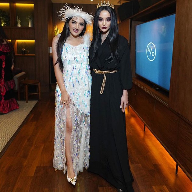 7 Potret pesta kostum perayaan ultah Ashanty, meriah abis