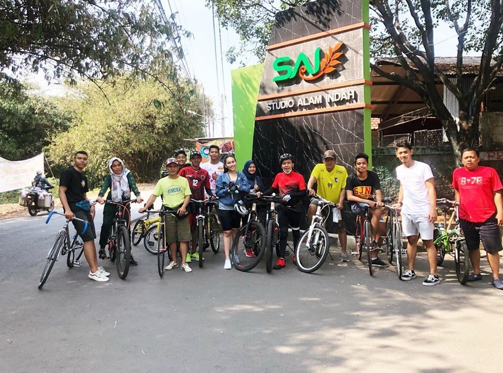 7 Potret keseharian Ayu Ting Ting ini jauh dari kesan mewah