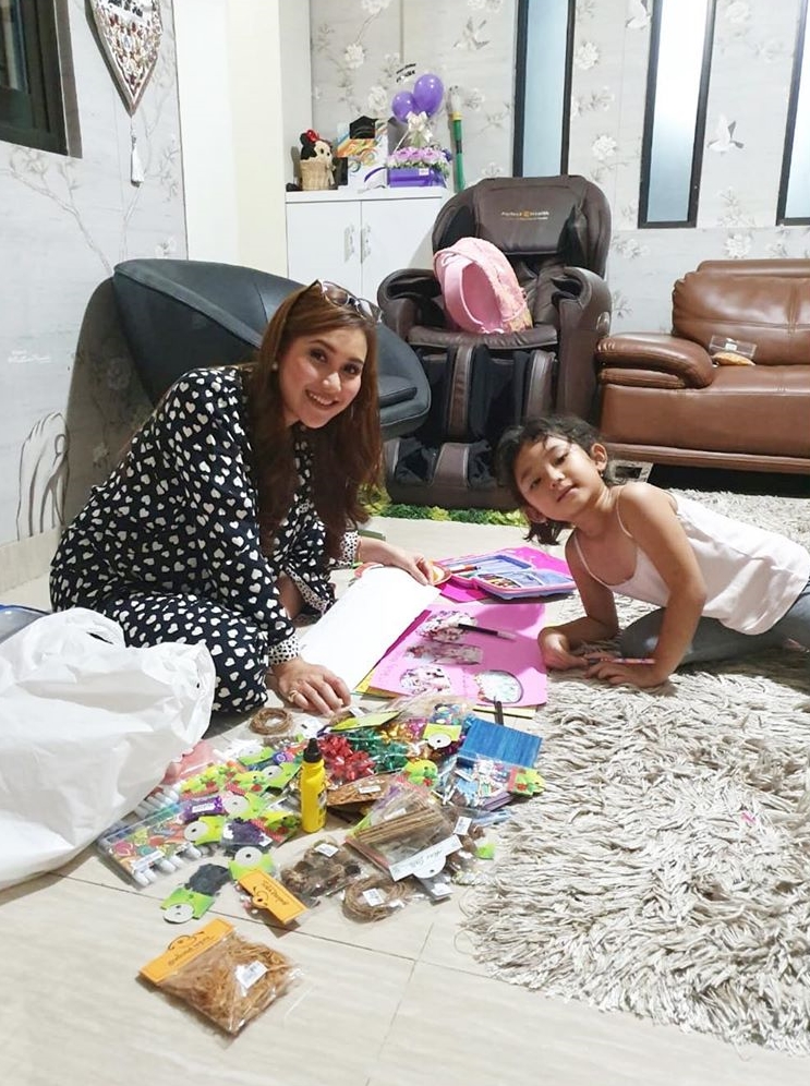 7 Potret keseharian Ayu Ting Ting ini jauh dari kesan mewah