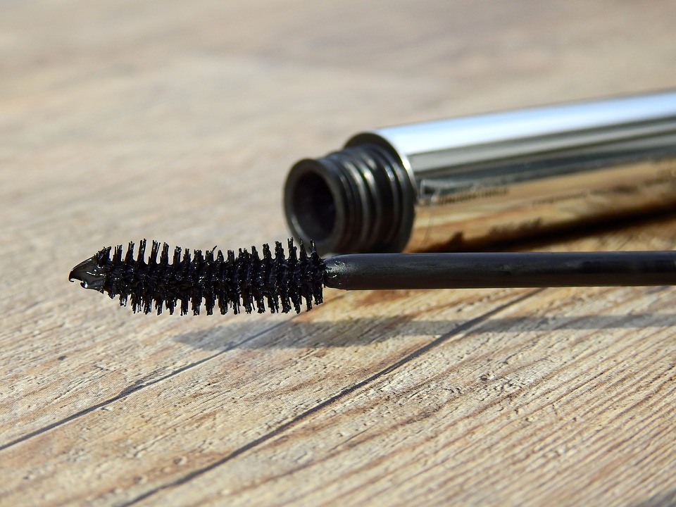 cara makeup natural istimewa