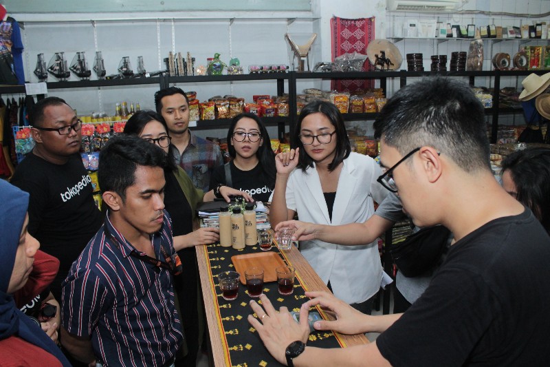 2 Inisiatif Tokopedia yang membantu UMKM lokal di Makassar