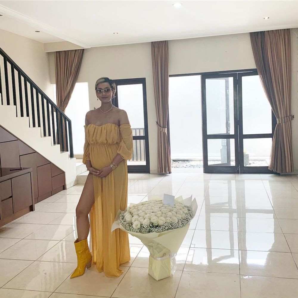 5 Seleb ini dapat kado rumah atau apartemen dari pasangan