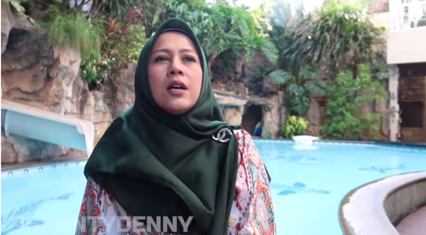 10 Penampakan rumah Denny Cagur, mewah bak istana