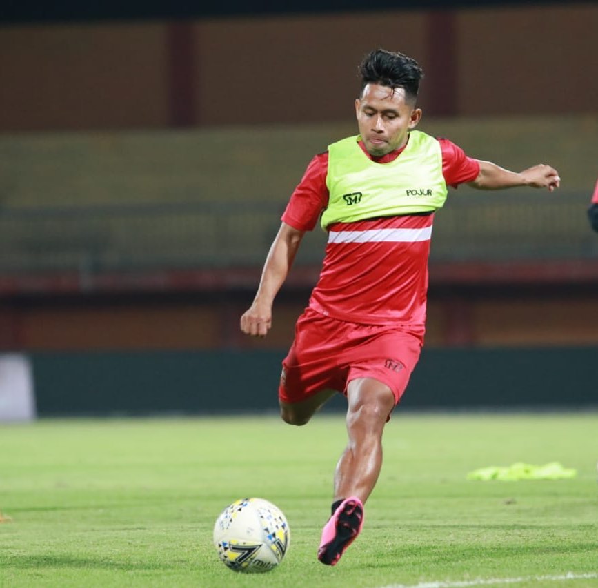 5 Pesepak bola Tanah Air ini langganan jadi bintang iklan