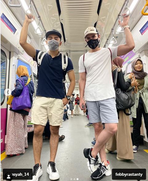 Unggah foto naik KRL, postingan Verrel Bramasta bikin gagal fokus