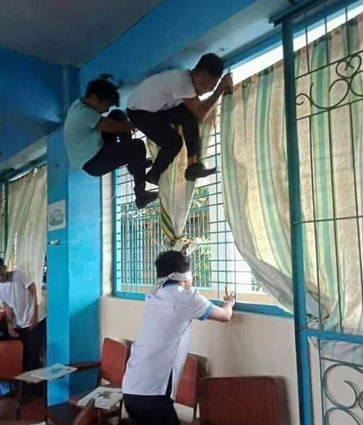 10 Kelakuan absurd siswa ini endingnya bikin tepuk jidat