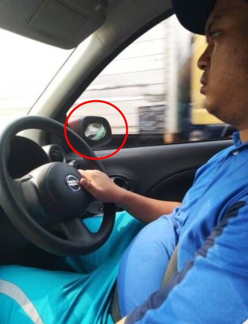 10 Potret gagal keren waktu berkendara ini bikin cekikikan