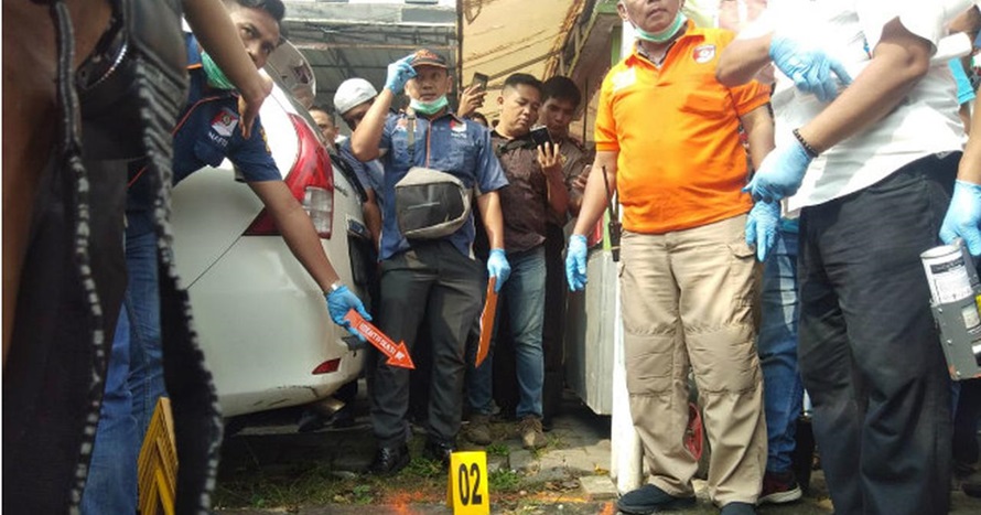 Beda pernyataan Polri dan Mahfud MD soal bom bunuh diri di Medan