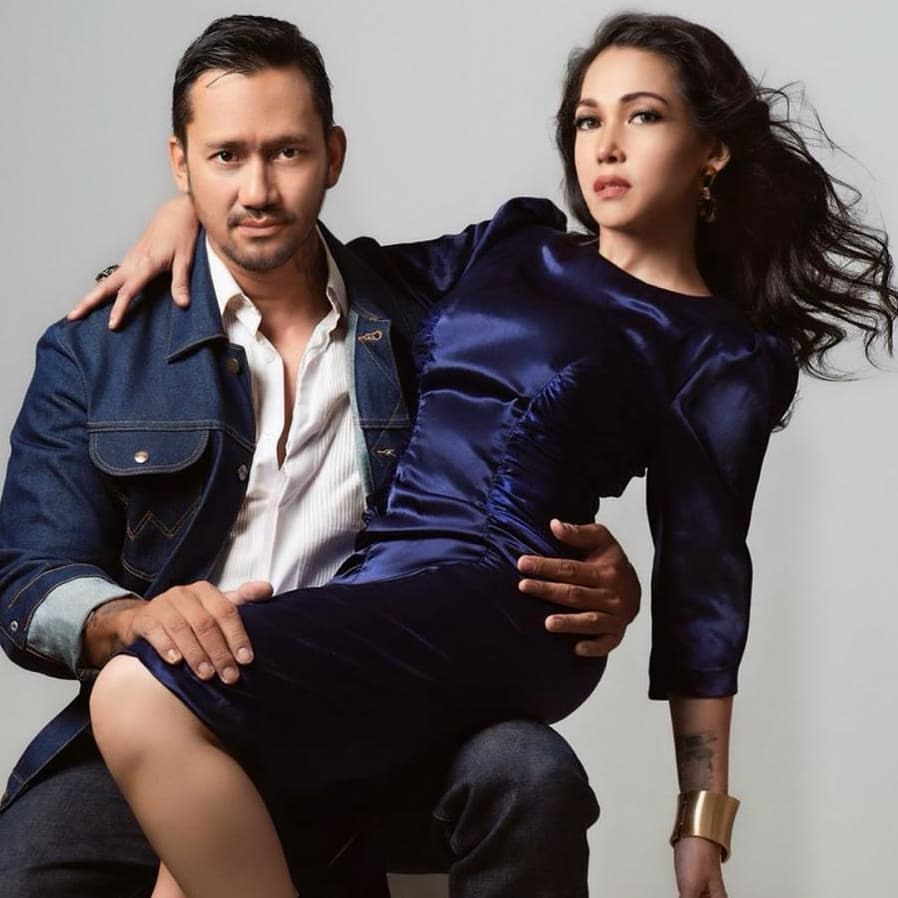 6 Pemotretan Tora Sudiro dan Mieke Amalia, terlihat awet muda