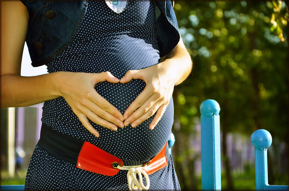 Penyebab asam lambung naik saat hamil serta cara mengatasinya