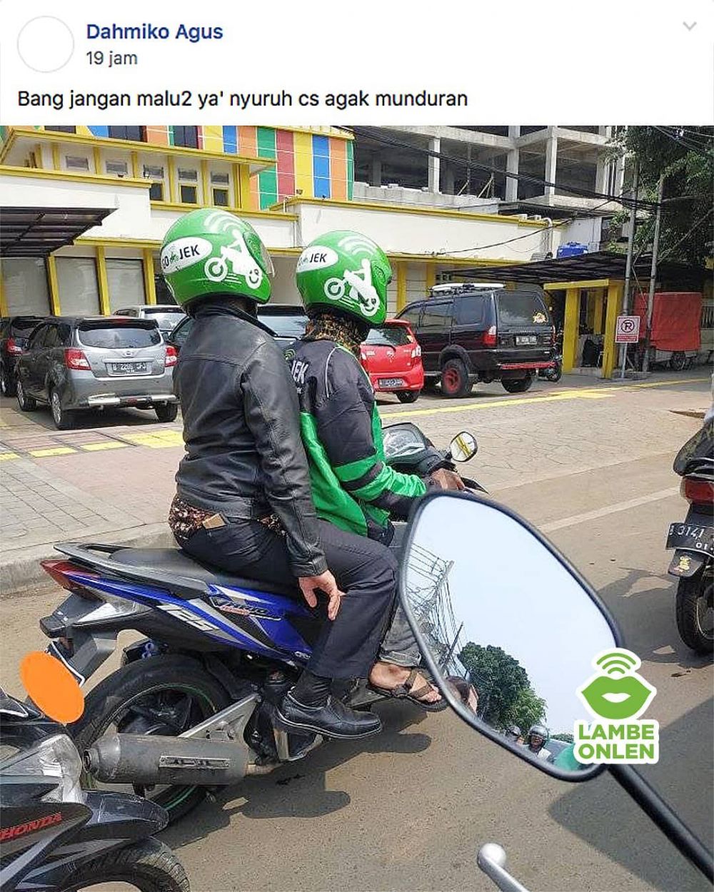 7 Posisi cowok dibonceng ojek online ini bikin geli