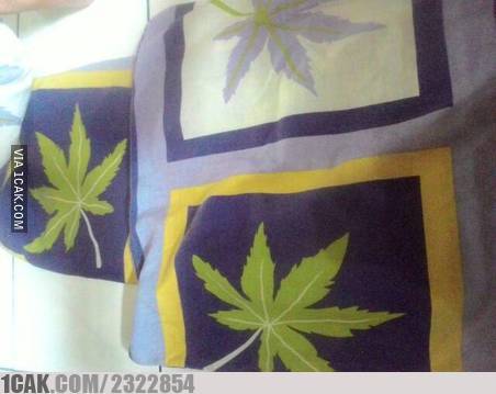 10 Desain perlengkapan tidur ini absurd abis, bikin tepuk jidat