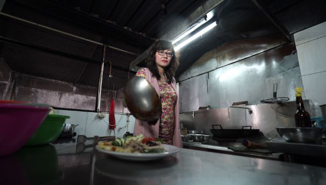 Mencicip Kobra Imperial Kitchen, kuliner ekstrem cita rasa juara