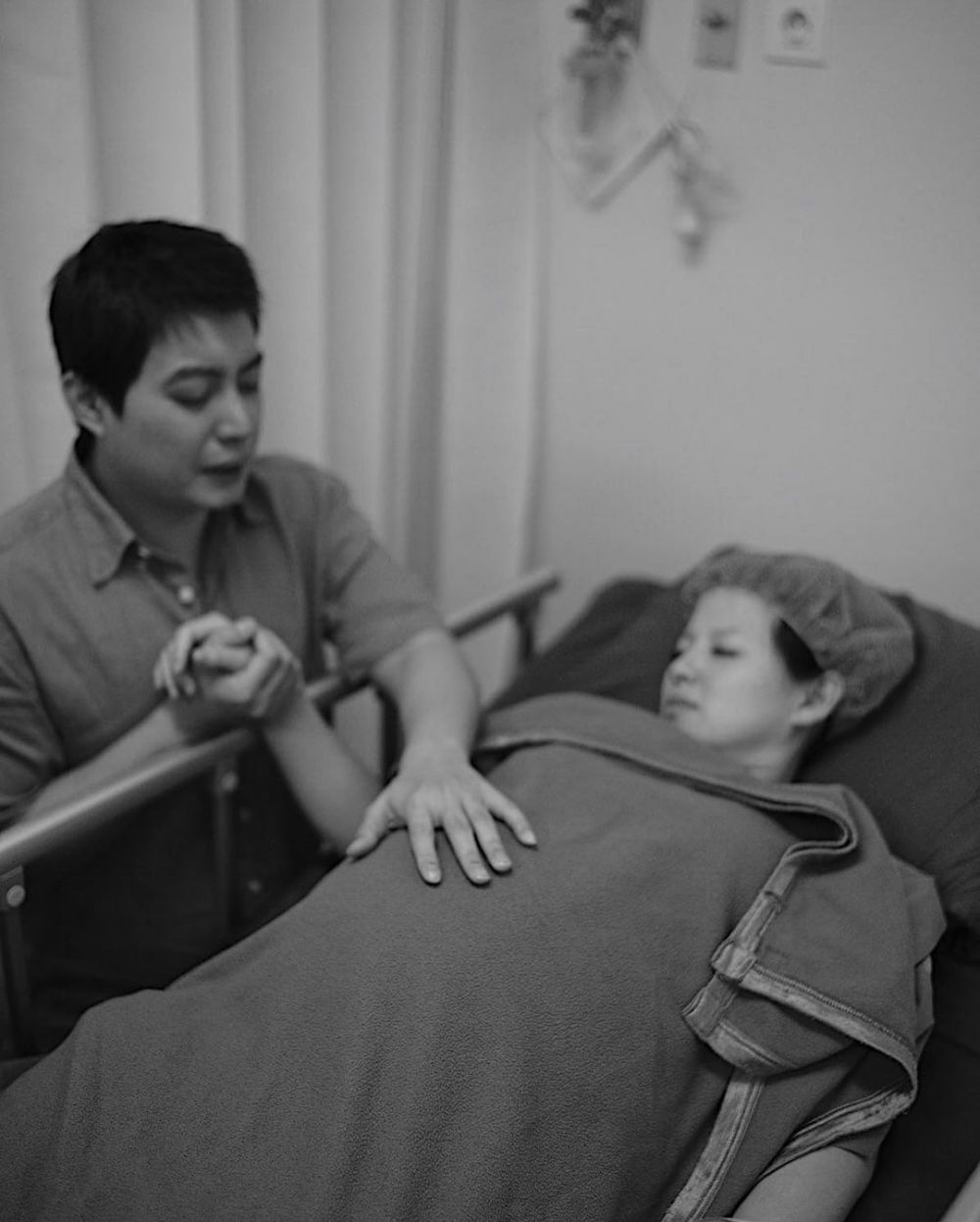 Resmi jadi ayah, ini momen Edric Tjandra menanti kelahiran anak