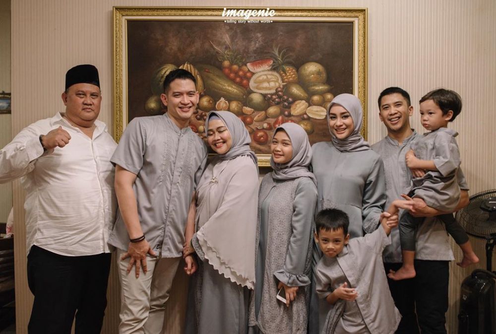 11 Momen pengajian Citra Kirana & Rezky Aditya, penuh kebahagiaan