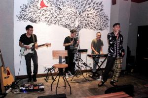 Adrian Khalif rilis album perdana, prosesnya sampai tiga tahun lho