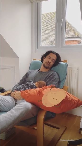 8 Potret rumah Kimberly Ryder di Inggris, pemandangannya asri