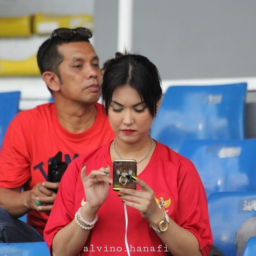 10 Momen Maria Ozawa dukung timnas Indonesia di SEA Games 2019