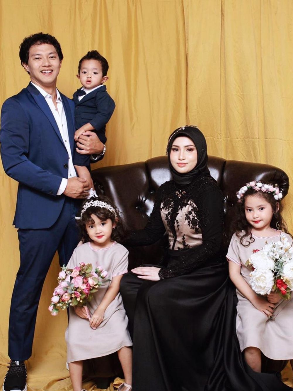 7 Pesona Kiki Azhari pemain 'Putih Abu-Abu' yang mantap berhijab